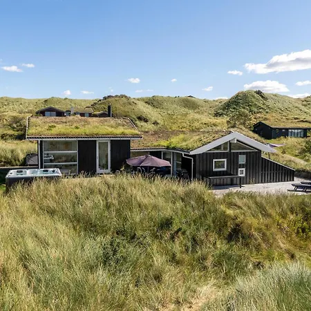 5 Bedroom Stunning In Blokhus