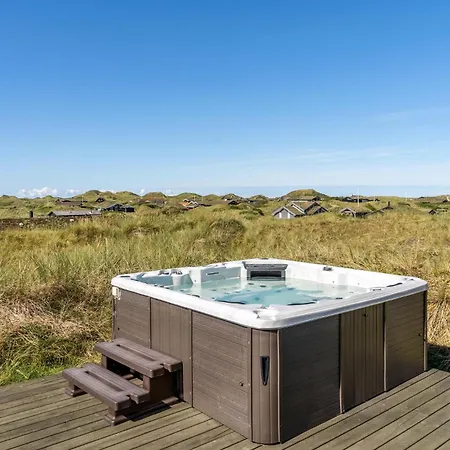 5 Bedroom Stunning In Blokhus