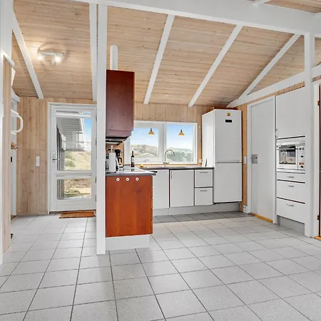 Holiday home 5 Bedroom Stunning In