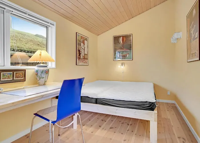 5 Bedroom Stunning In * Blokhus